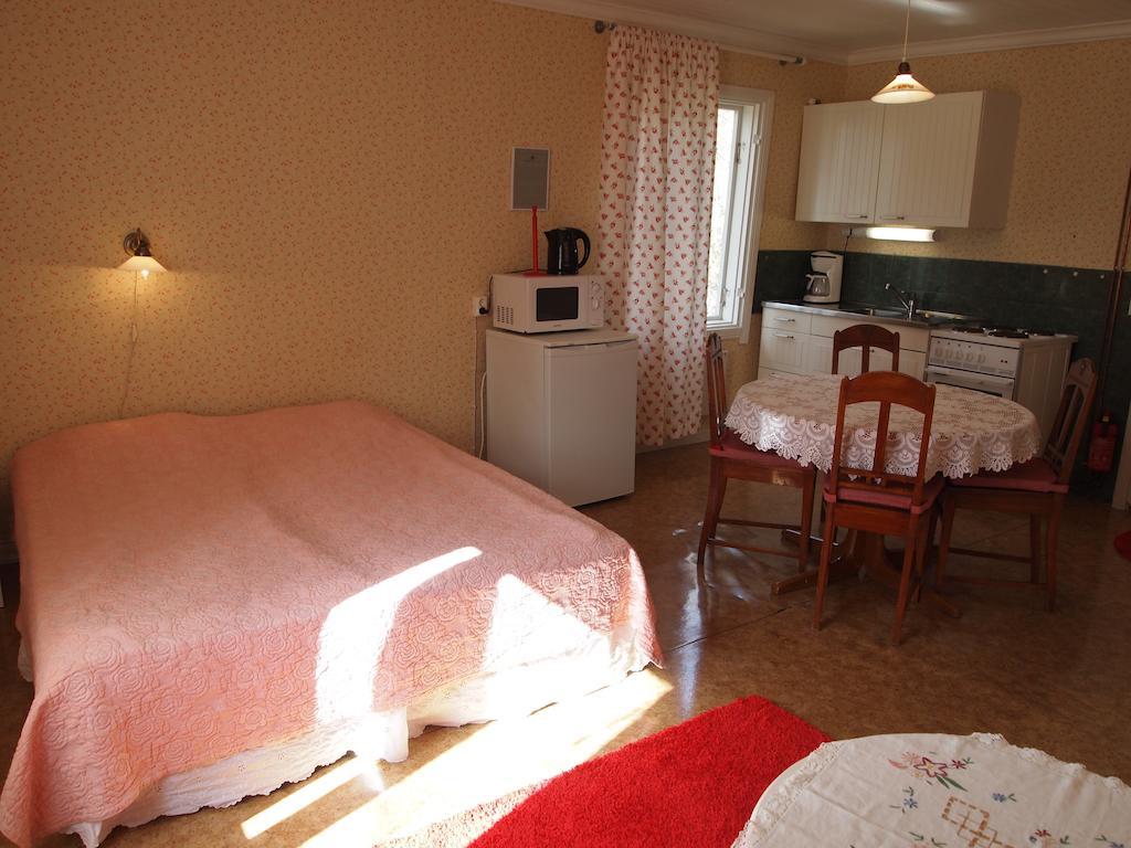 Tammiston Cottages Naantali Pokoj fotografie